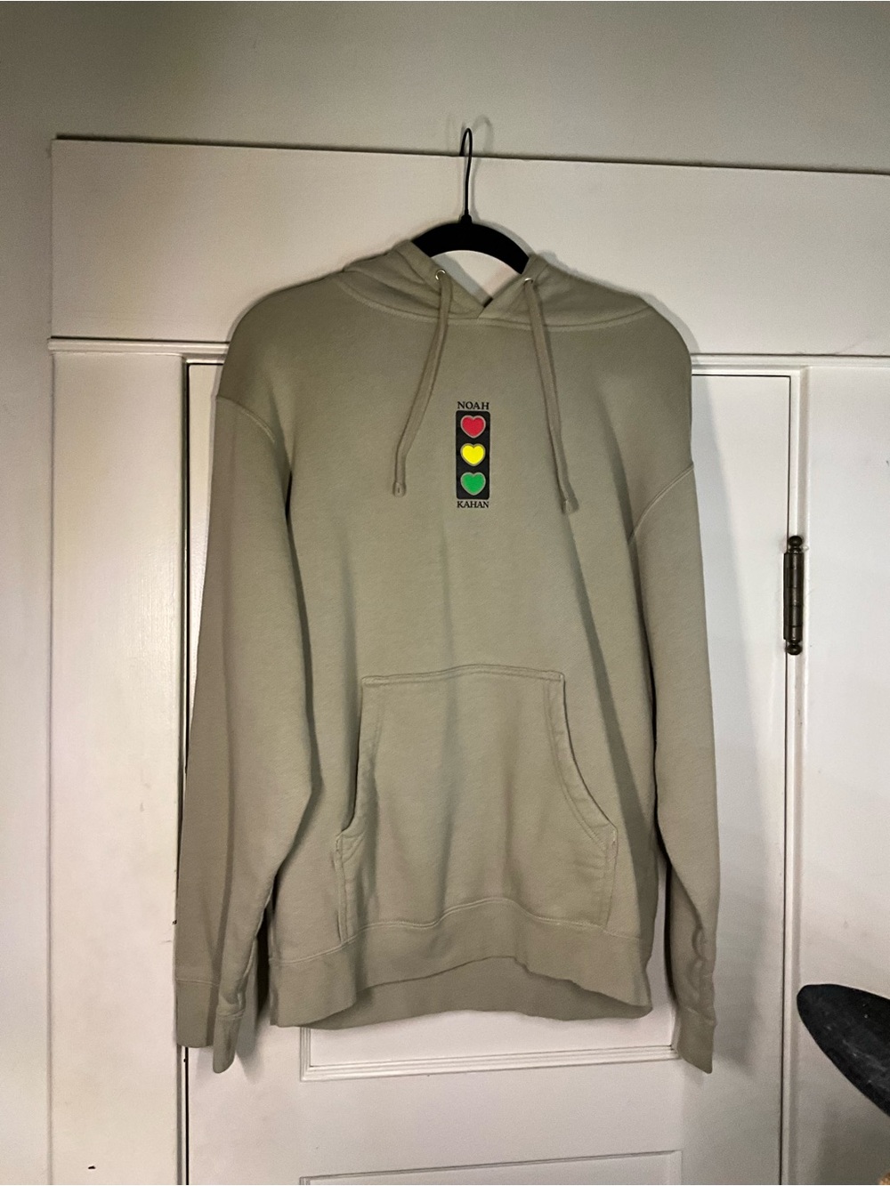 Noah Kahan Traffic Light I’ll Call Your Mom Hoodie
